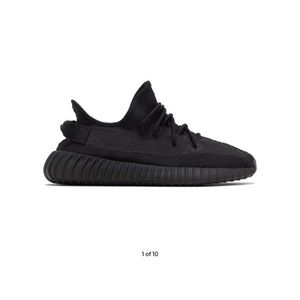 Yeezy 350 v2 onyx